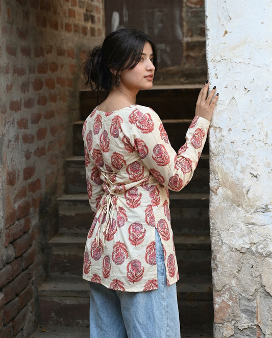 Soraani Aafreen Tie Back Cotton Kurti