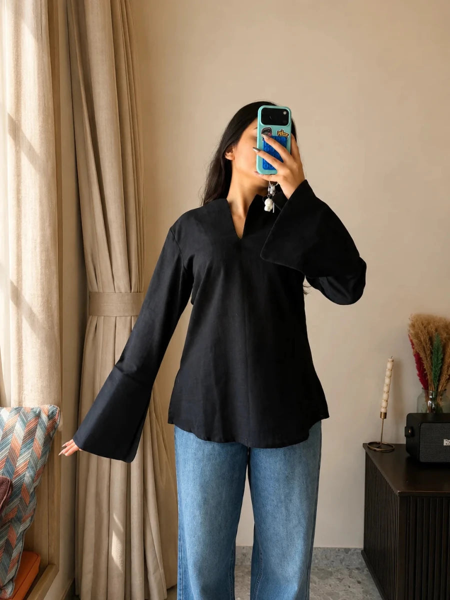 Nayra Black Bell Sleeves - Soraani