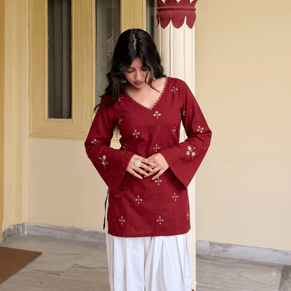 Tina Embroidered Kurti - Soraani